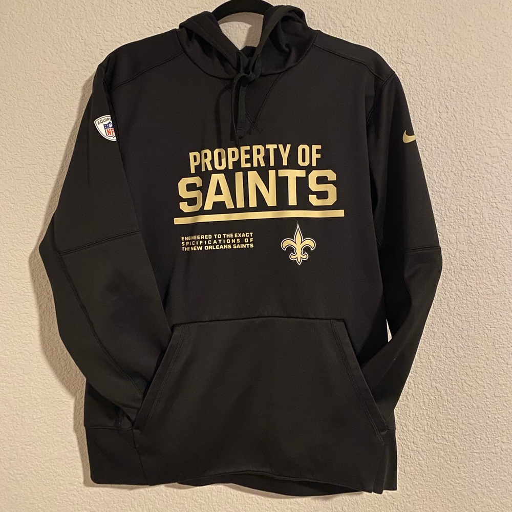 Nike therma fit Saints NFL hoodie! Mens size M
